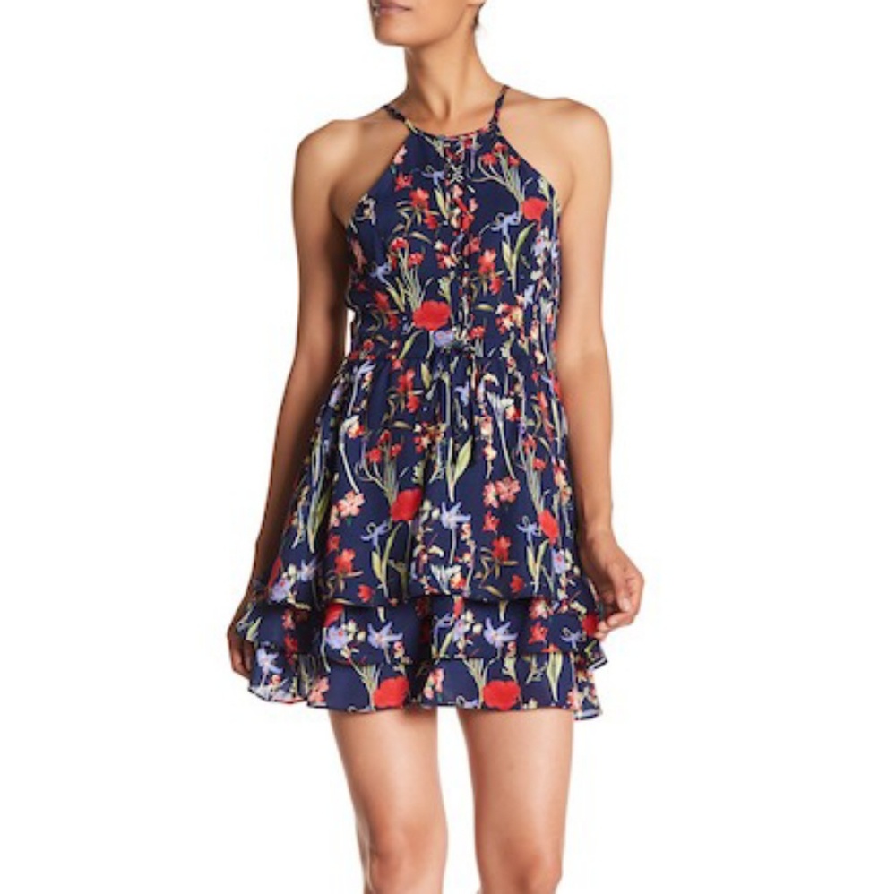 Sleeveless flare dress
